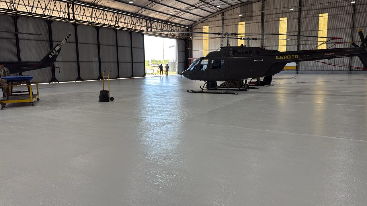 Hangar de helicópteros del Ejército Argentino — obra de INMECVIAL